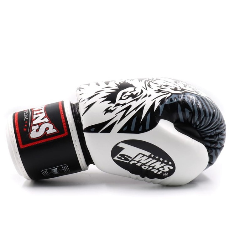 rekawice-bokserskie-twins-special-fbglv3-50-black-white-3.jpg