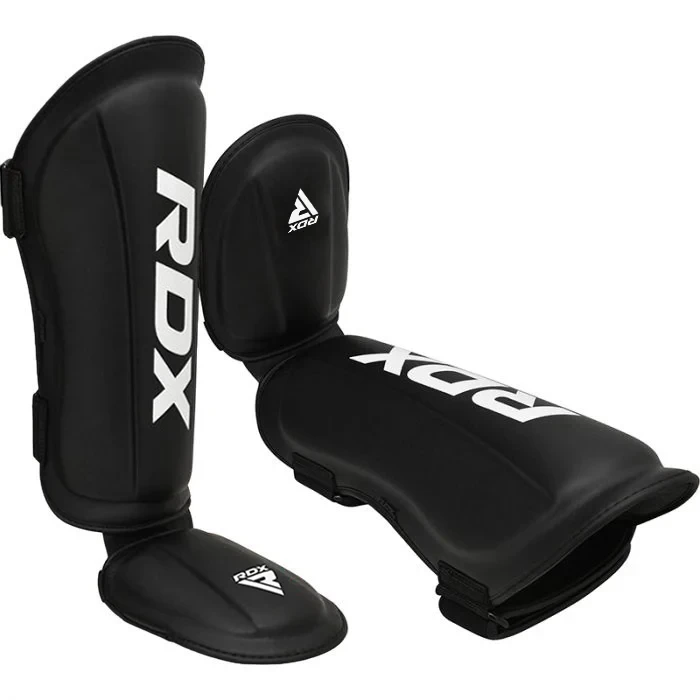 ochraniacze-piszczeli-rdx-t1-czarne (2).webp