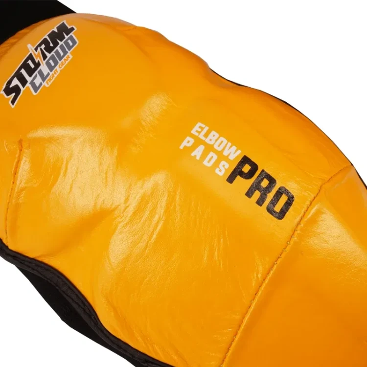 stormcloud-ochraniacze-na-lokcie-combat-zolte (7).webp