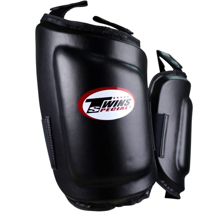 Ochraniacz-brzucha-i-ud-Twins-Special-BEPTL1-Belly-Pad-Muay-Thai (4).jpg