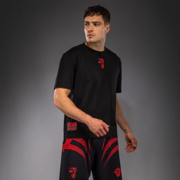 T-shirt-koszulka-VENUM-X-Mike-Tyson-czarna (4).jpg