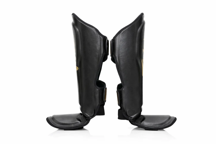 Ochraniacze-piszczeli-FAIRTEX-FXB-SG-czarno-złote (3).png