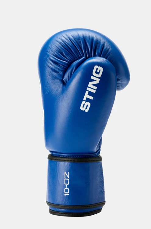 Rękawice-bokserskie-turniejowe-STING-World-Boxing-niebieskie (2).webp