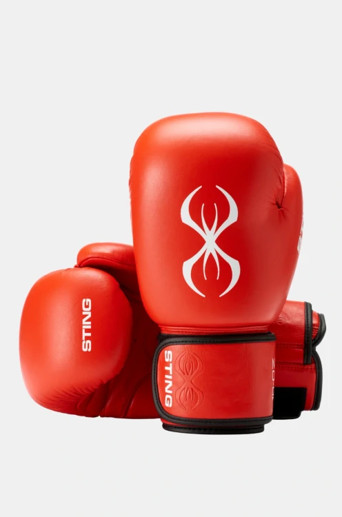 Rękawice-bokserskie-turniejowe-STING-World-Boxing-czerwone (1).webp