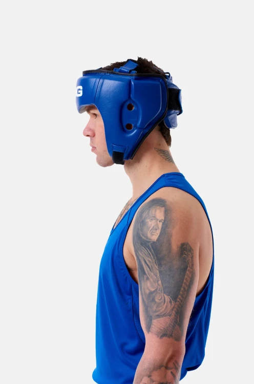 Kask-bokserski-turniejowy-STING-World-Boxing-niebieski (4).webp