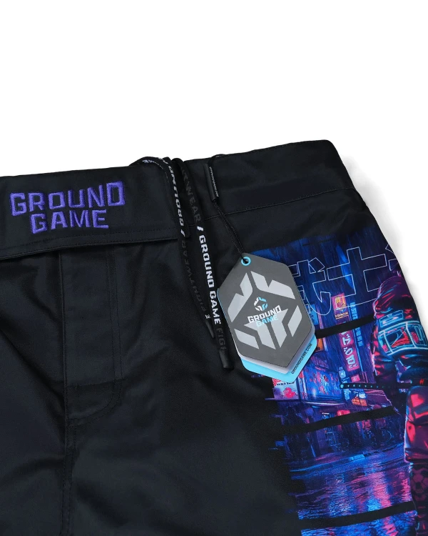 Ground Game Cyber Samurai – zbliżenie pasa, sznurka i metki