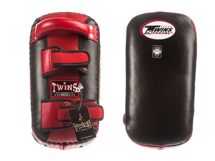 TARCZE TAJSKIE PAO TWINS SPECIAL ​KPL-2 blackred_side ​CLASSIC (4).jpg