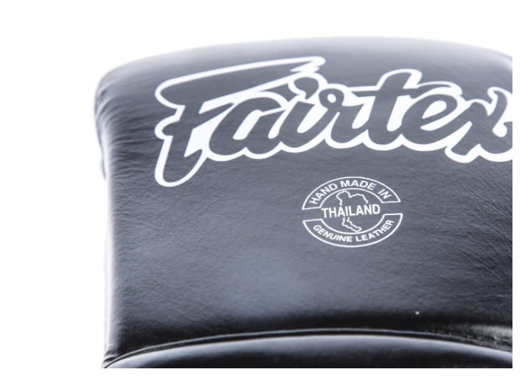 RĘKAWICE BOKSERSKIE FAIRTEX BGV9 (blackred palm) Mexican Style (7).jpg