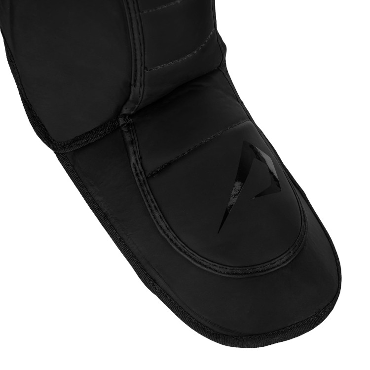 ochraniacze piszczeli i stopy_overlord_club_czarne (4).jpg