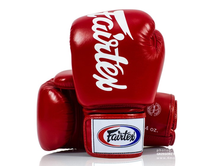 Rękawice bokserskie FAIRTEX BGV19 (red) (1).jpg