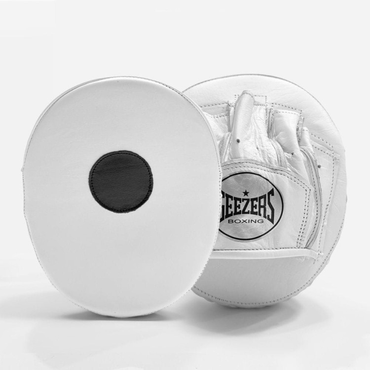 Łapy-trenera-GEEZERS-Elite-Pro-Razor_white (1).jpg