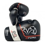 Rękawice bokserskie  RIVAL RS2V 2.0 (black)